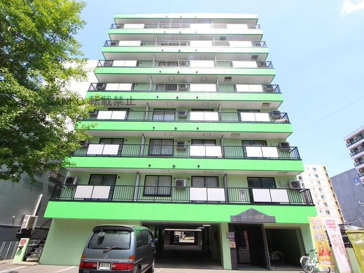 北海道札幌市中央区南六条西7丁目の賃貸マンションの外観