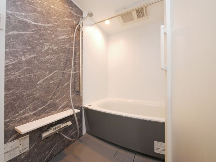 リーフウィングの風呂