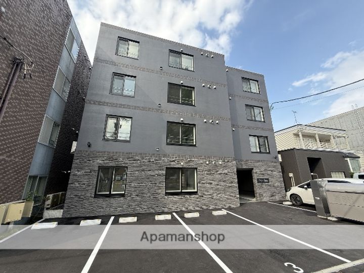 北海道札幌市白石区本郷通5丁目南の賃貸マンションの外観