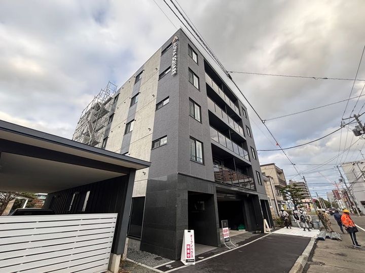 アルファスクエア円山北2条00302の外観