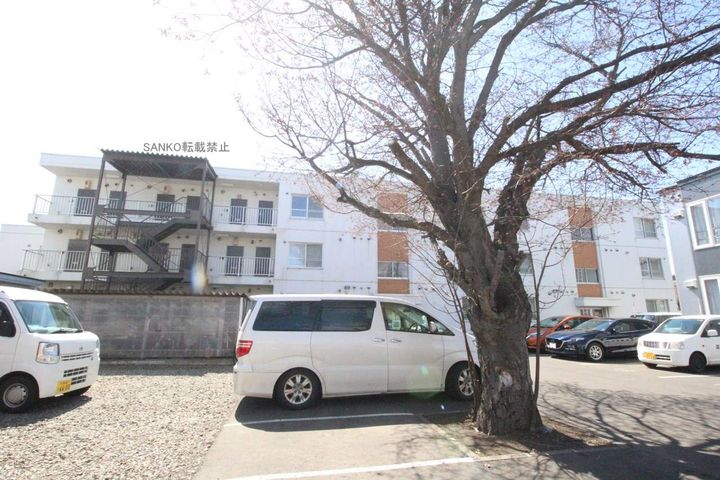 メゾン小林301の外観