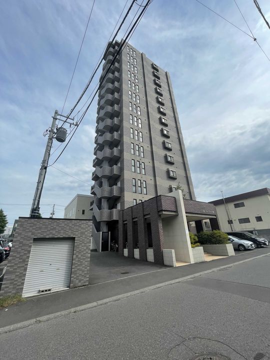 ティアラ本郷1006の外観