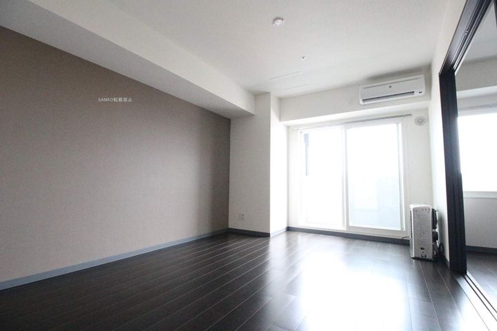 サンコート本郷通ガーデンヒルズの居間