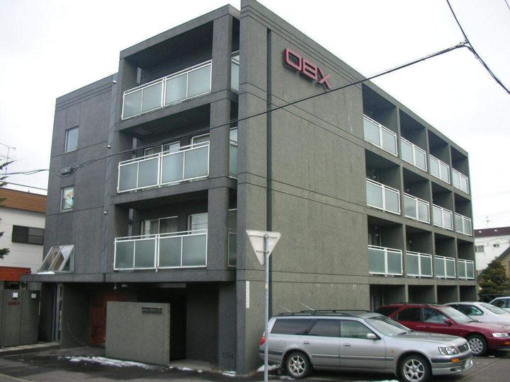 北海道札幌市白石区栄通6丁目の賃貸マンションの外観