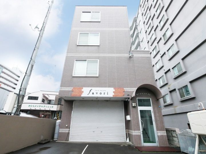 北海道札幌市白石区菊水一条1丁目の賃貸マンションの外観