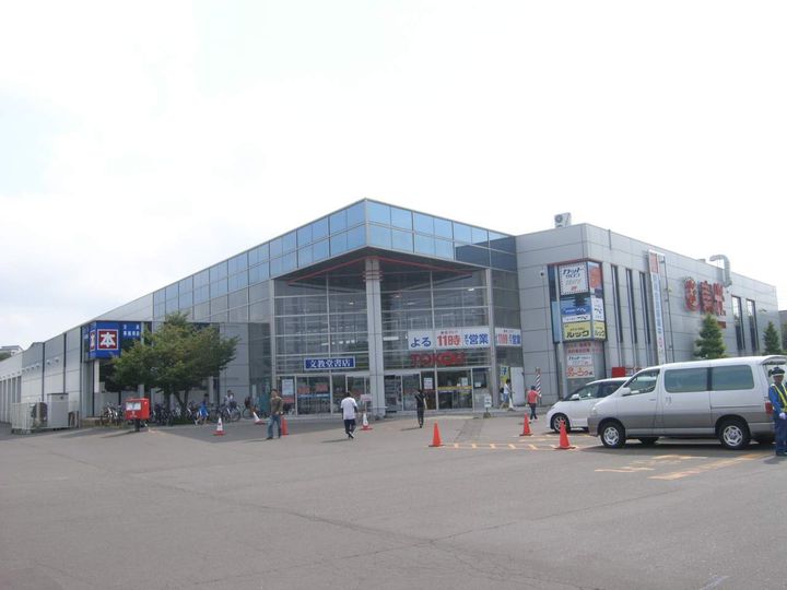 カームヒルズの周辺