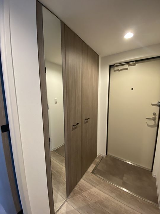 フォレスタ大谷地の玄関