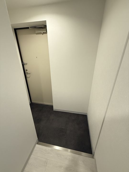 LA CONFORTO厚別の玄関