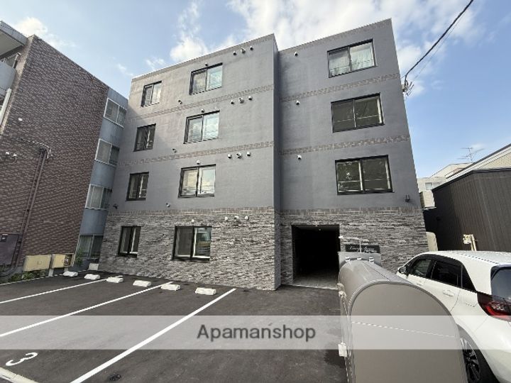 北海道札幌市白石区本郷通5丁目南の賃貸マンションの外観