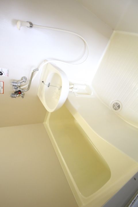 クレストコート北大前808の風呂