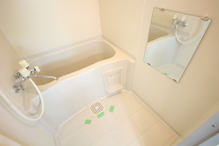 パレス麻生A201の風呂