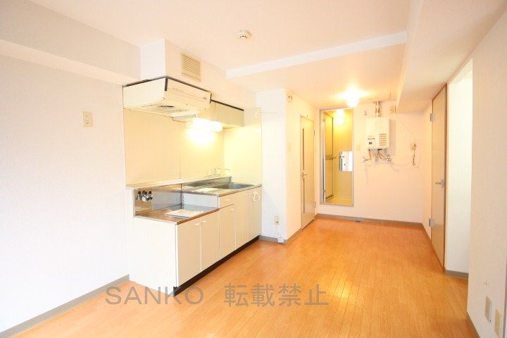 ラフォーレ50402の居間