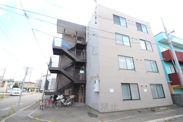 ラフォーレ50402の外観