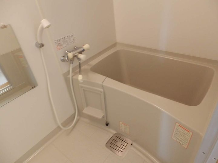 アドラブール301の風呂