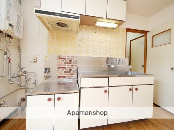 北海道札幌市北区北三十八条西2丁目の賃貸アパートのキッチン