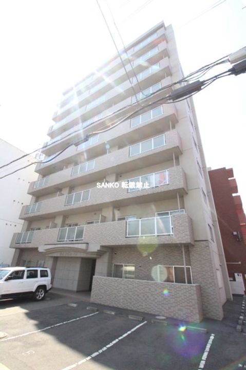 ライブグレースの外観