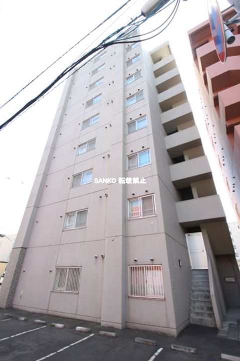 ライブグレースの外観