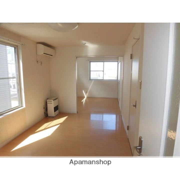 北海道札幌市北区篠路一条5丁目の賃貸アパートの内装