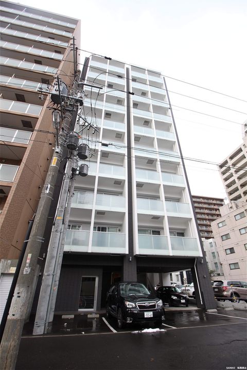 スペチアーレ札幌の外観