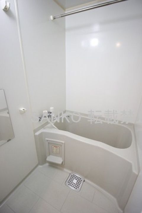 コートS&R407の風呂