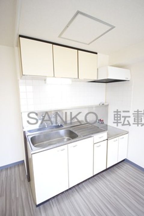 アルファコスモ伏古公園00202のキッチン