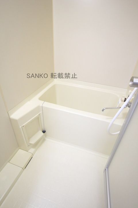 プラドール伏籠壱番館の風呂