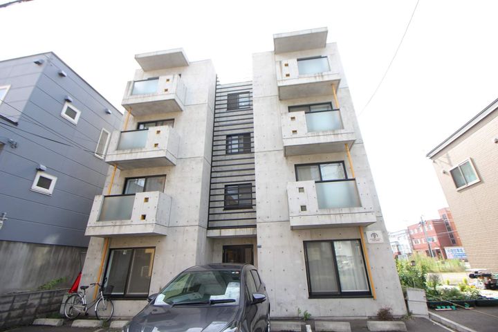 ソティーヌN260201の外観