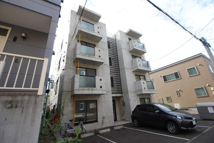 ソティーヌN260201の外観