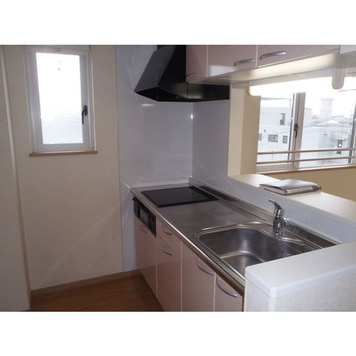 アドラブール301のキッチン