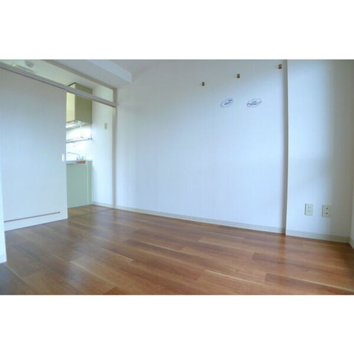 リーブル25の居間