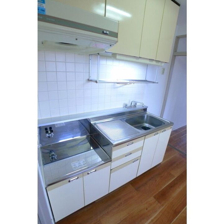 リーブル25のキッチン