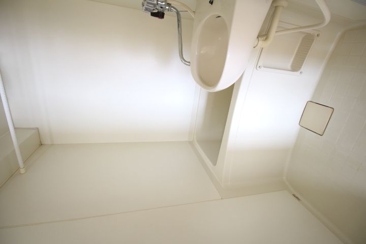 北海道札幌市北区北二十条西2丁目の賃貸マンションの風呂