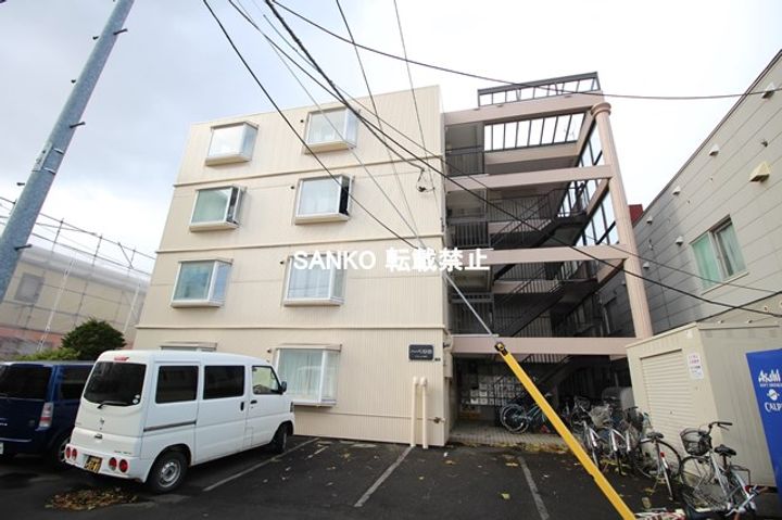 北海道札幌市北区北二十条西2丁目の賃貸マンションの外観