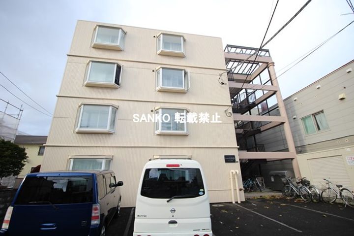 北海道札幌市北区北二十条西2丁目の賃貸マンションの外観