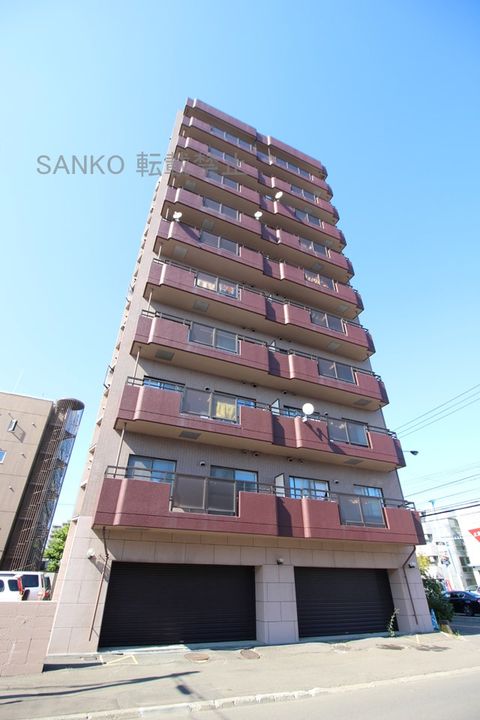 VEST LIFE TAKAKUWA802の外観