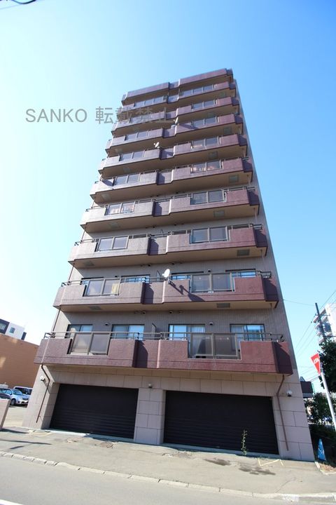 VEST LIFE TAKAKUWA802の外観