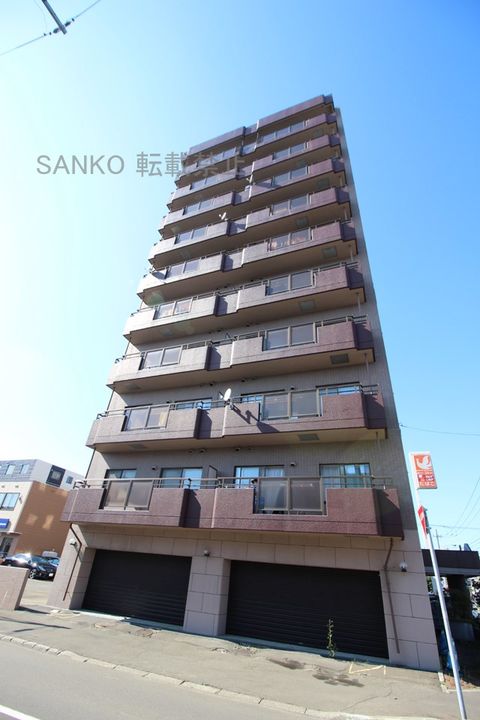 VEST LIFE TAKAKUWA802の外観