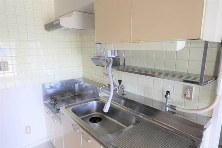 ビレッジハウス札苗3号棟0304のキッチン