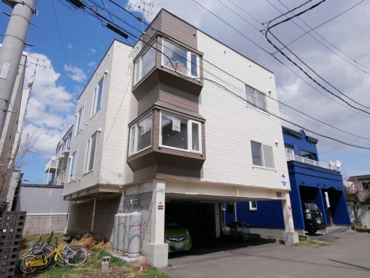 ハイツ24201の外観