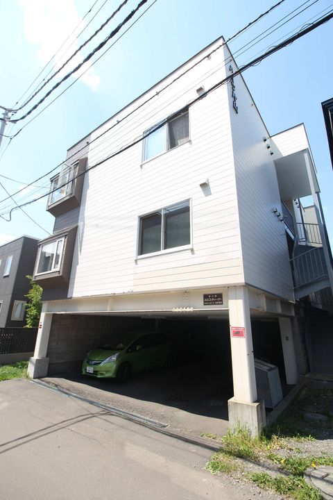 ハイツ24201の外観