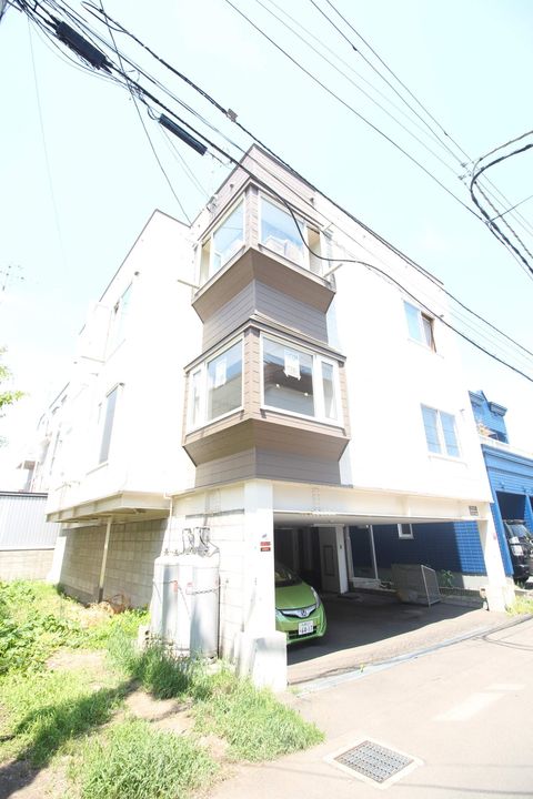 ハイツ24201の外観