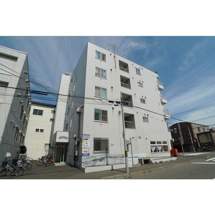 藤井ビル北17条Ⅲの外観
