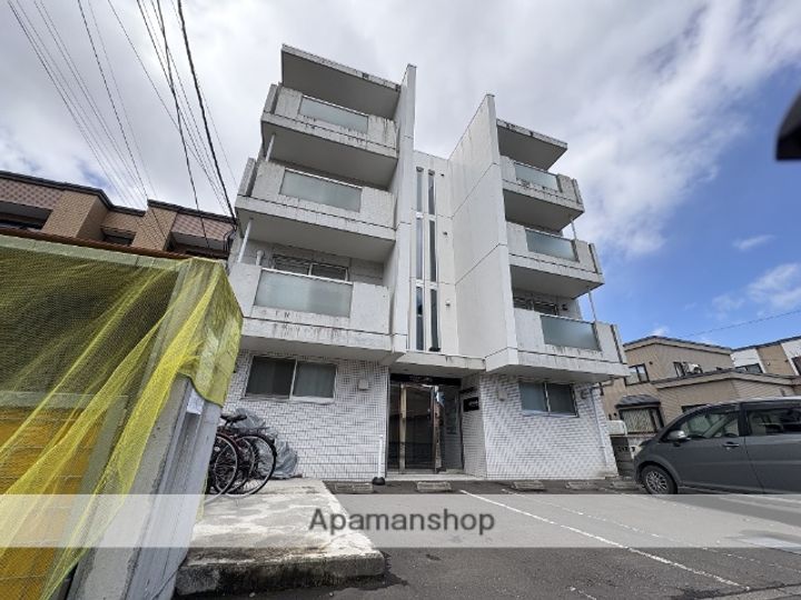 北海道札幌市北区北三十八条西2丁目の賃貸マンションの外観