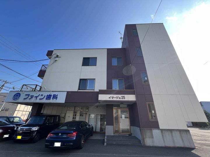 北海道札幌市北区北二十五条西16丁目の賃貸アパートの外観