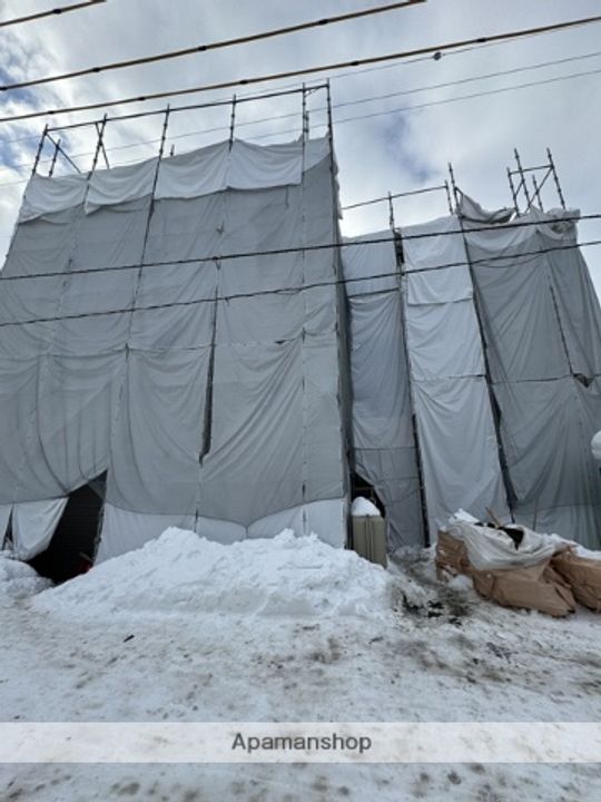 北海道札幌市北区麻生町6丁目の賃貸マンションの外観