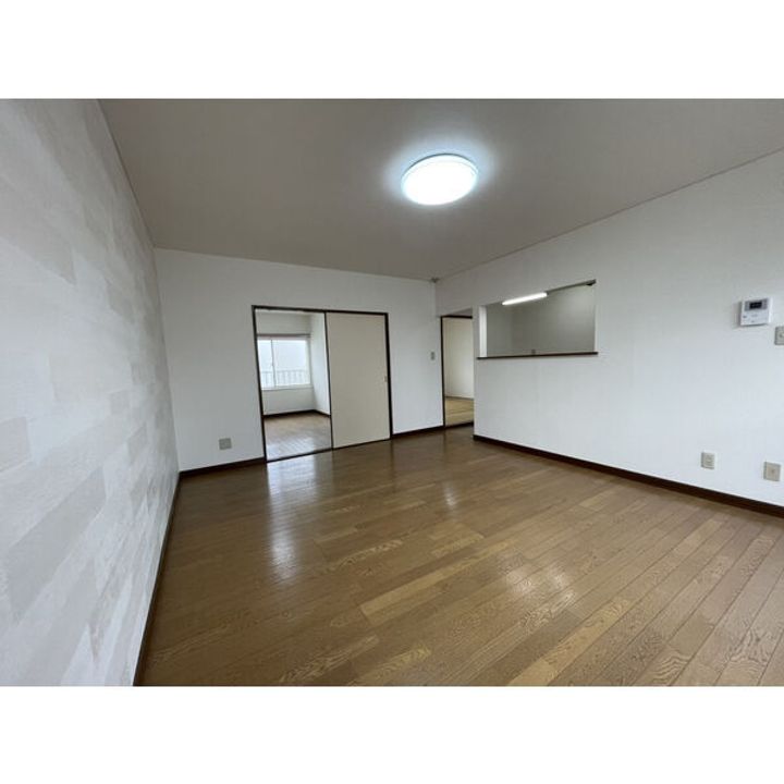 第二コーポ野間203の居間