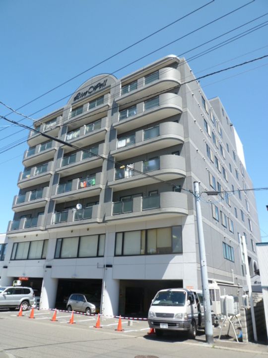 リベル元町の外観