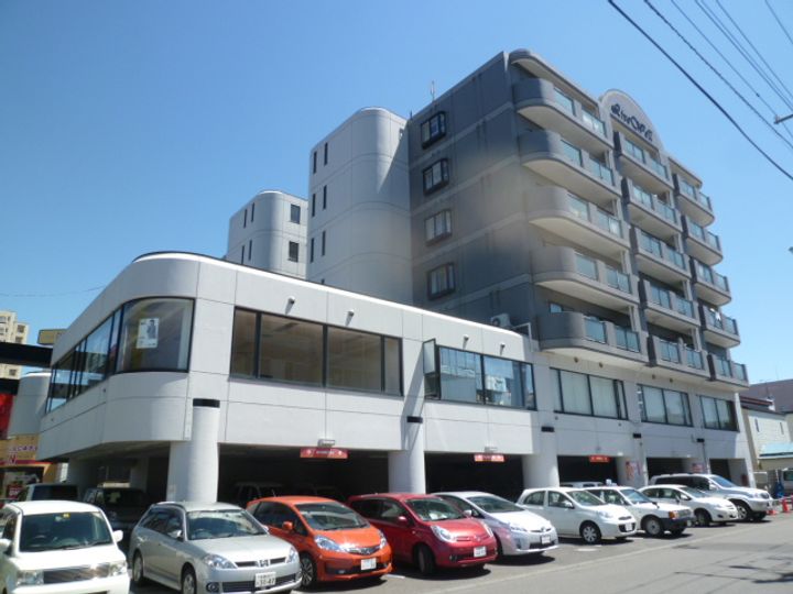 リベル元町の外観