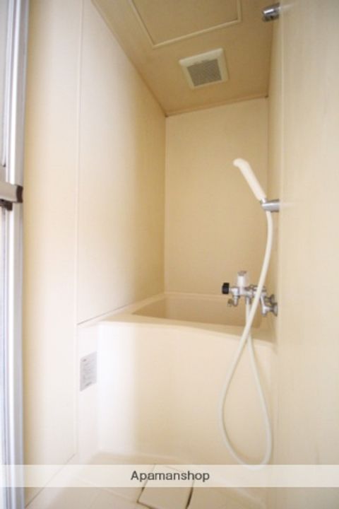 北海道札幌市北区新琴似八条7丁目の賃貸アパートの風呂