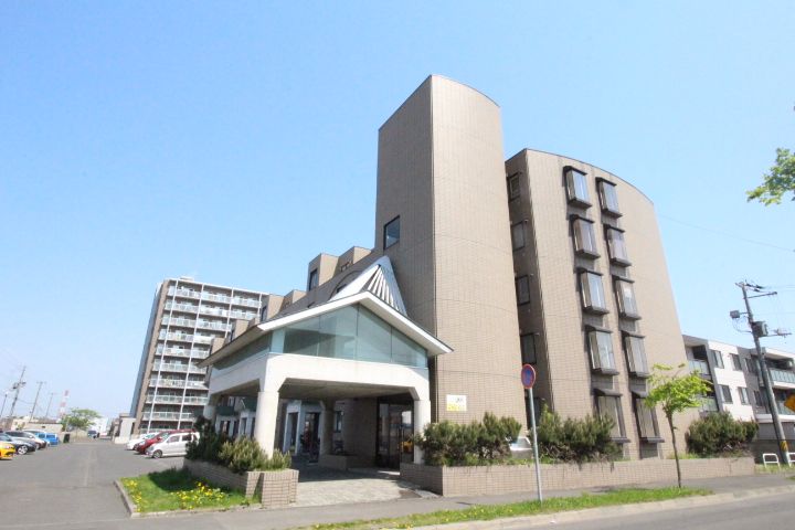 北海道札幌市東区北四十条東18丁目の賃貸マンションの外観